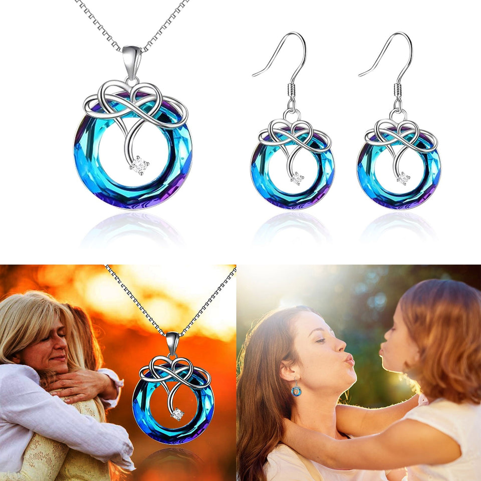 Modern women's earrings & Necklace